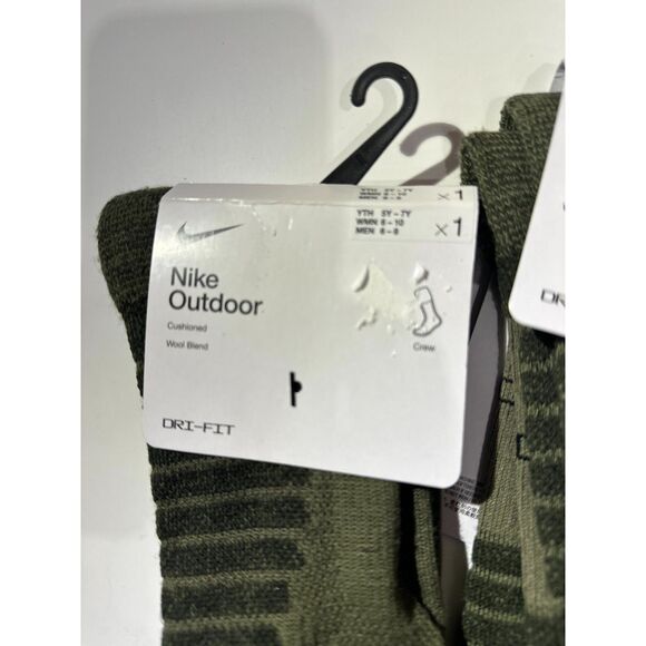 2x Nike men 6-8 Outdoor Cushion Wool Blend Dri-Fit Crew Socks Green NEW - Picture 4 of 7